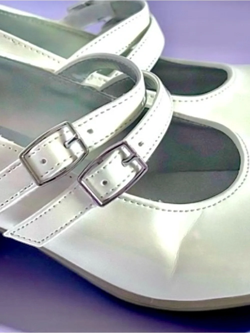 American Eagle Dress Heels White Patent Girls Size 2.5 Excellent Condition 👠